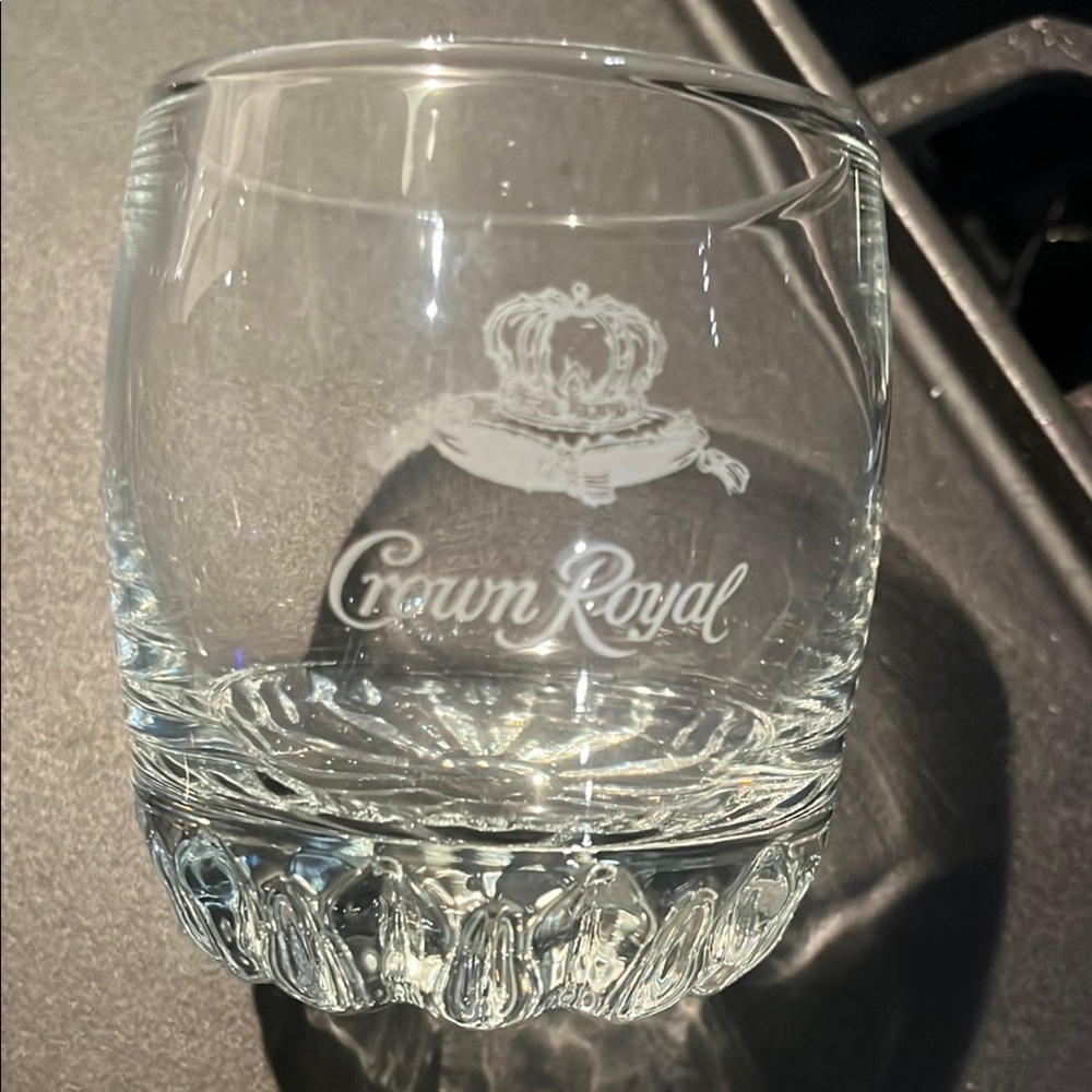 Set of 4 Crown Royal 10oz Whiskey Glasses